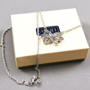 1982 Avon Romantic Ribbons Simulated Marcasite Silver Tone Pendant Necklace
